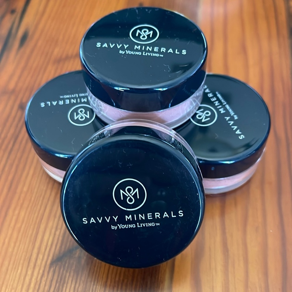 Savvy Minerals Blush, 4 containers new and unopened